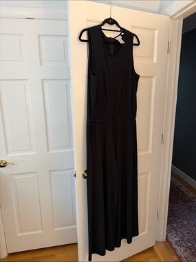 Joan Rivers Black Sleeveless Jumpsuit